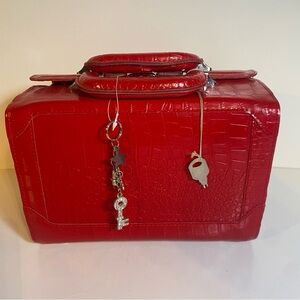 Macy’s Red Croc-Embossed Cosmetics Train Case Removable Compartment Organizer